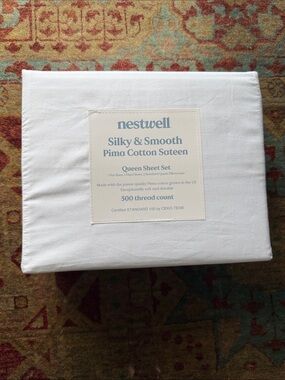 NESTWELL  Queen Sheet Set + 2 extra cases